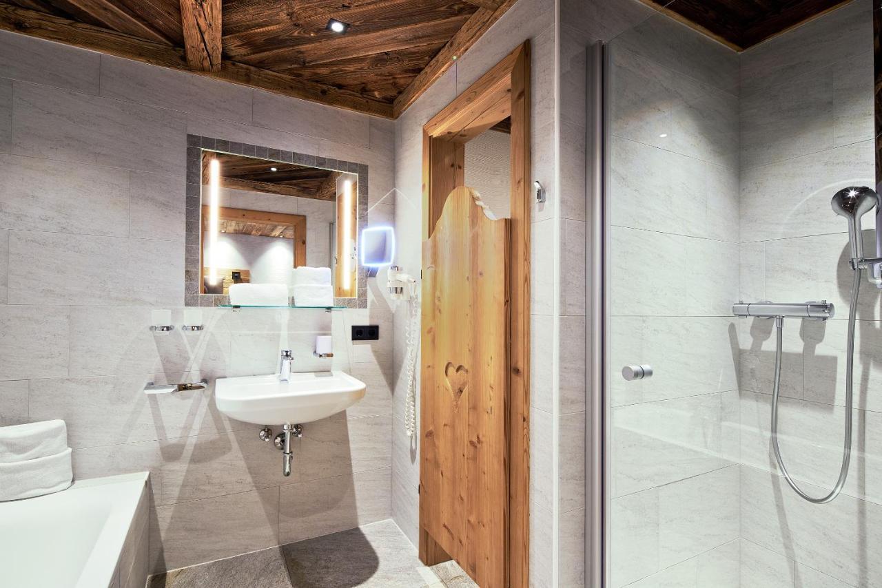 Promi Alm Flachau - Luxus Chalets Eksteriør billede